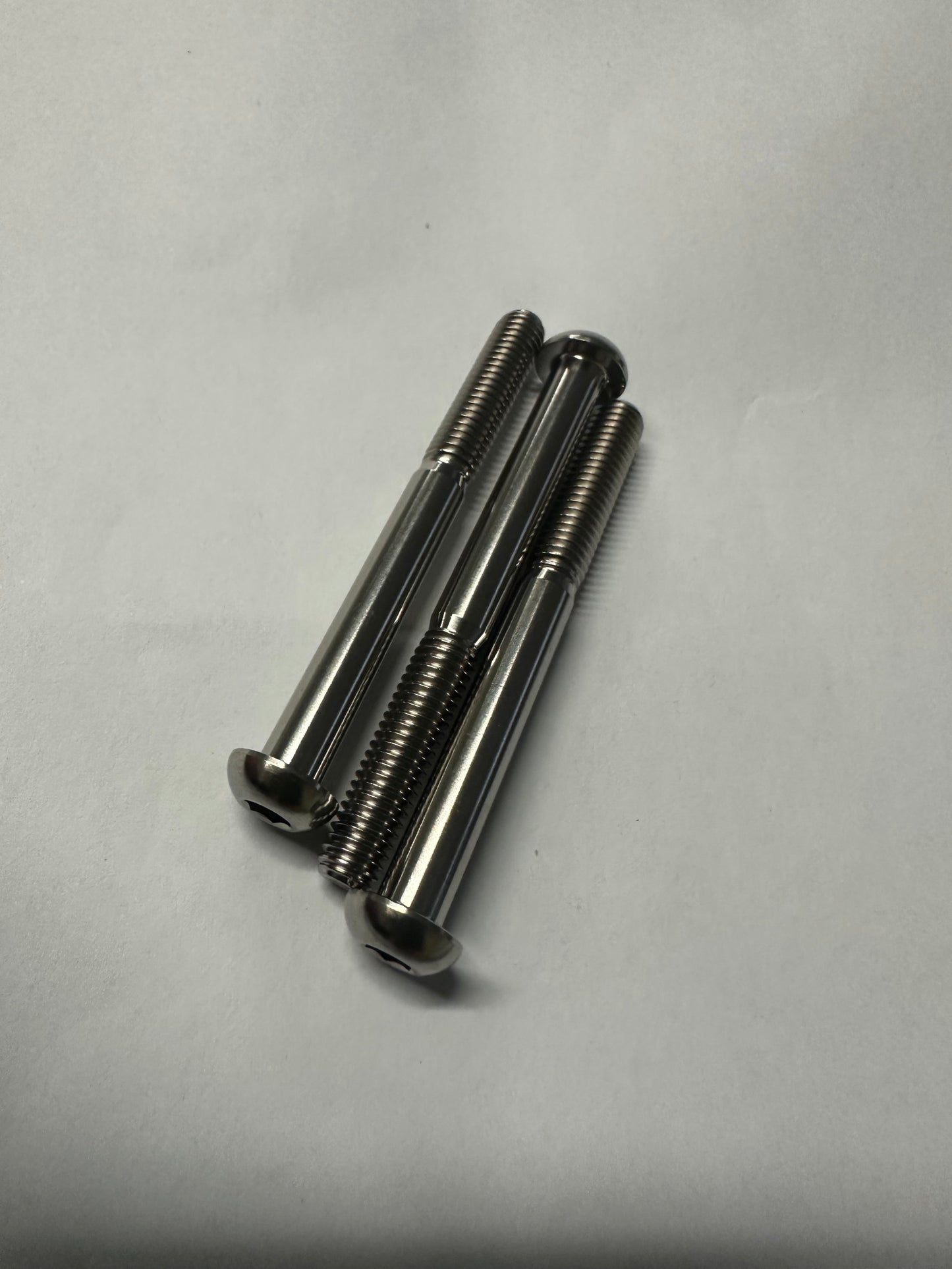 Button Head M6x60