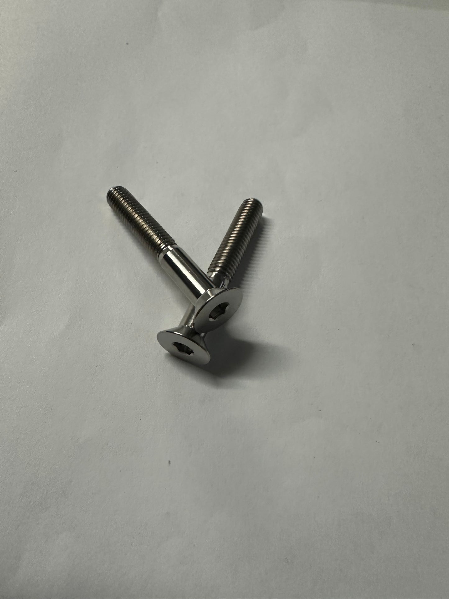 DIN 7991 Countersunk M6x43