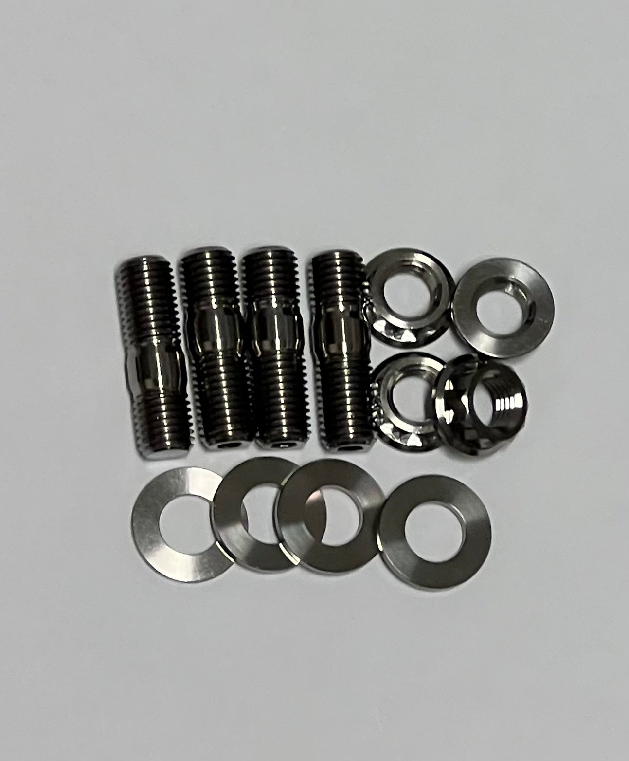 T6 or T4 Turbo Studs Kit